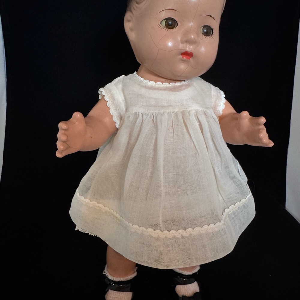 Vintage 1930s Madame Alexander Dionne Quintuplet Doll (Annette or Emilie)